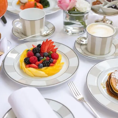 Szálloda Palazzo Parigi & Grand - Lhw 5*