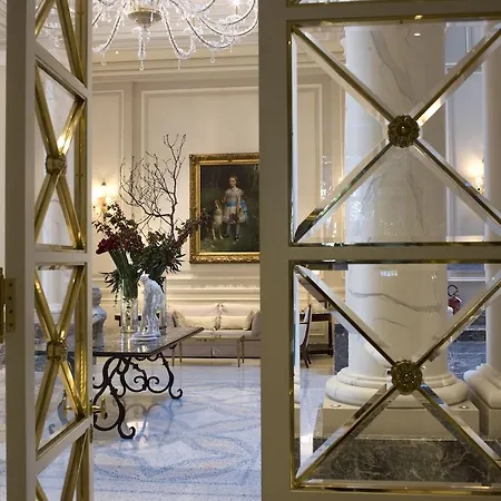 Szálloda Palazzo Parigi & Grand - Lhw 5*