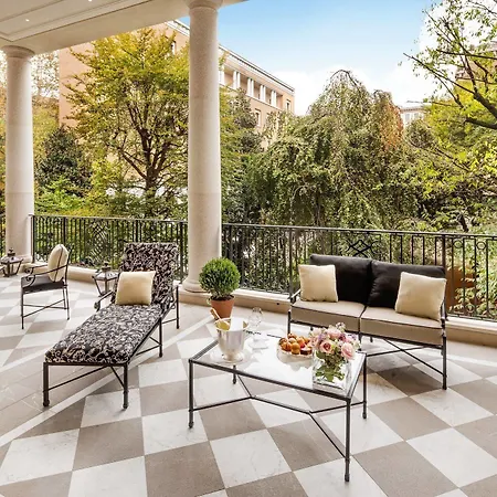 Palazzo Parigi & Grand - Lhw 5* Milánó
